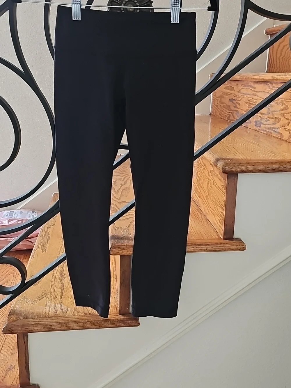 lululemon athletica Low Rise Black Logo Activewear‎ 21